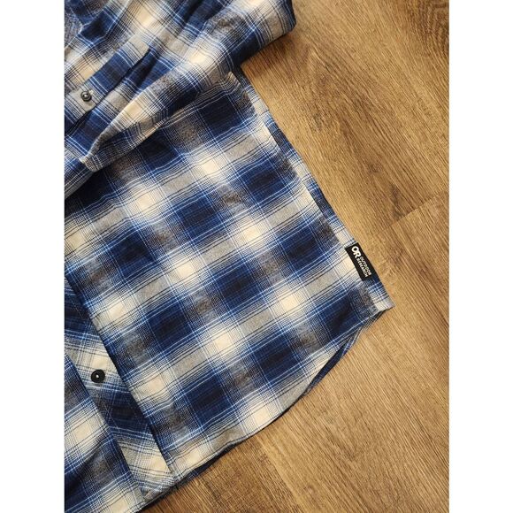 Outdoor Research Mens Large Sandpoint Flannel Blue white plaid chest pocket - Picture 4 of 10